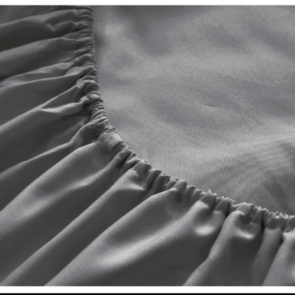 Lux Queen Bed Sheet Set | Choose ONE color - Picture 7 of 9